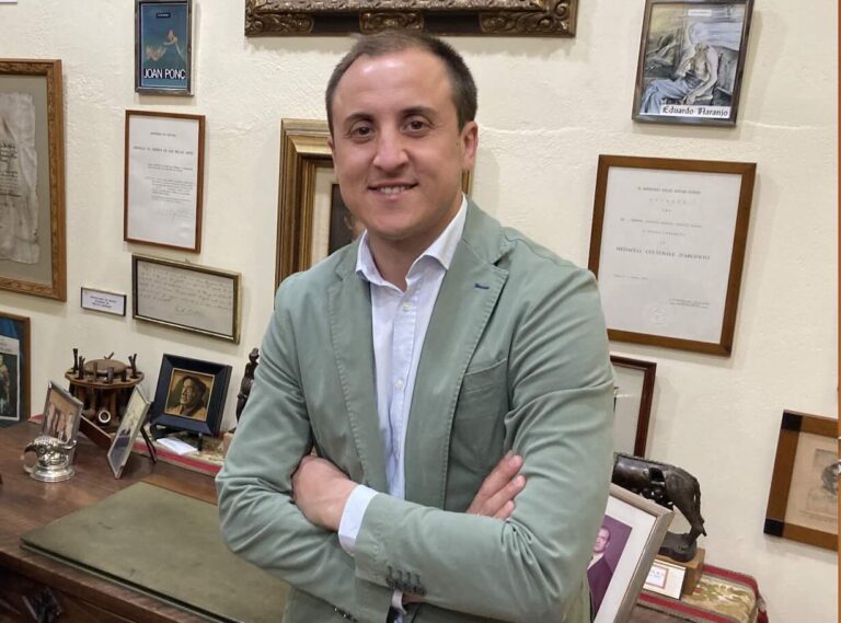 “En urgencias como la del apagón es cuando se nota la solidez del abastecimiento de Vera”